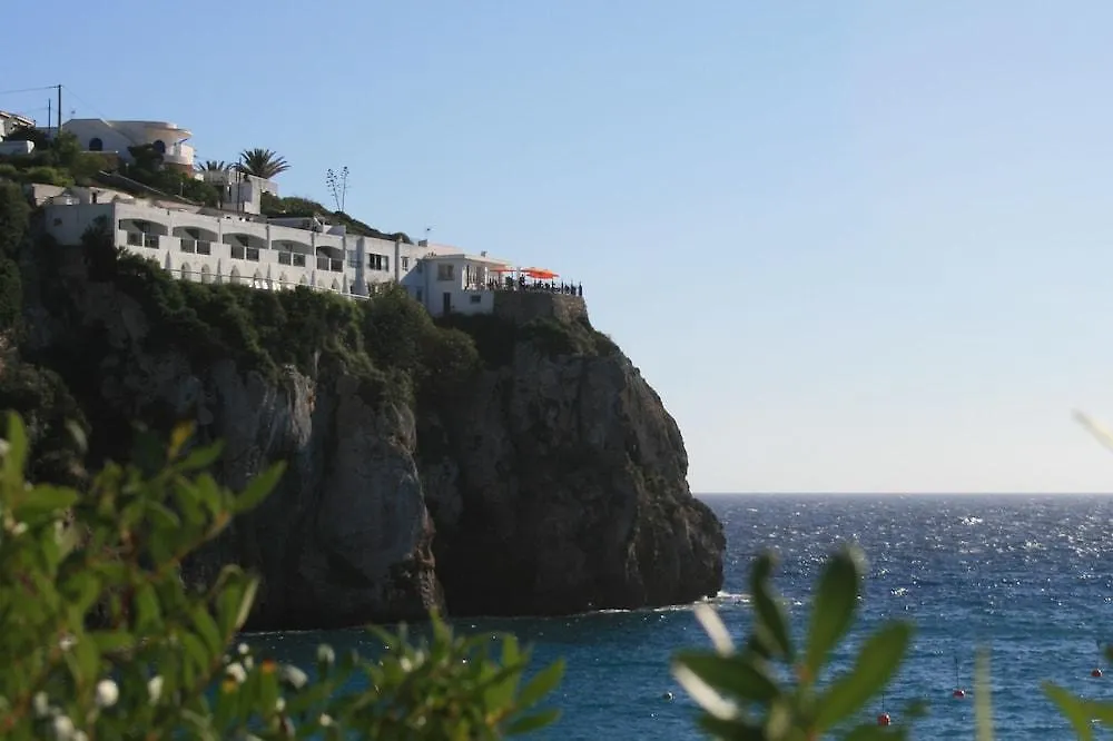 Club Menorca contacts